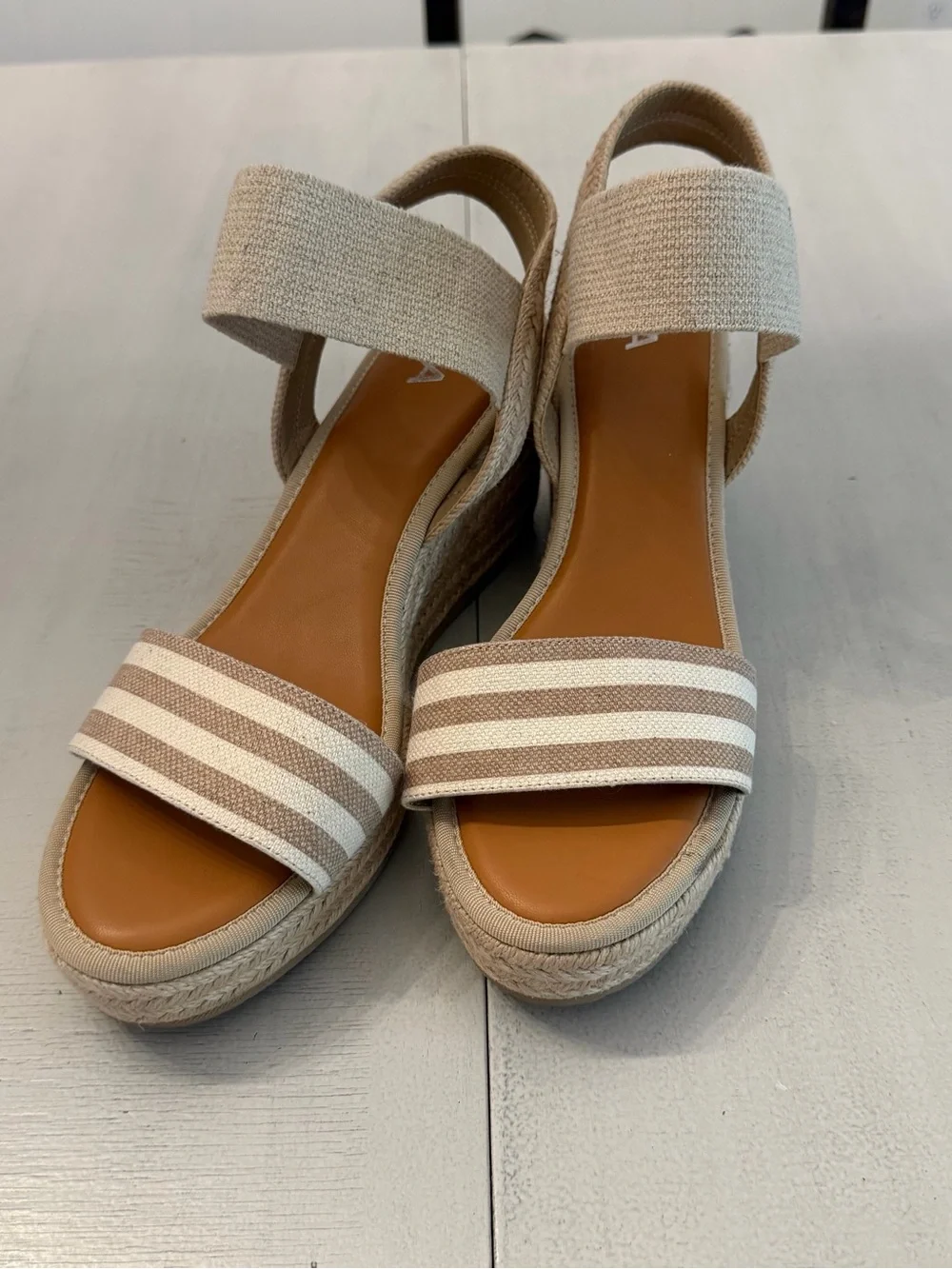 MIA women’s beige